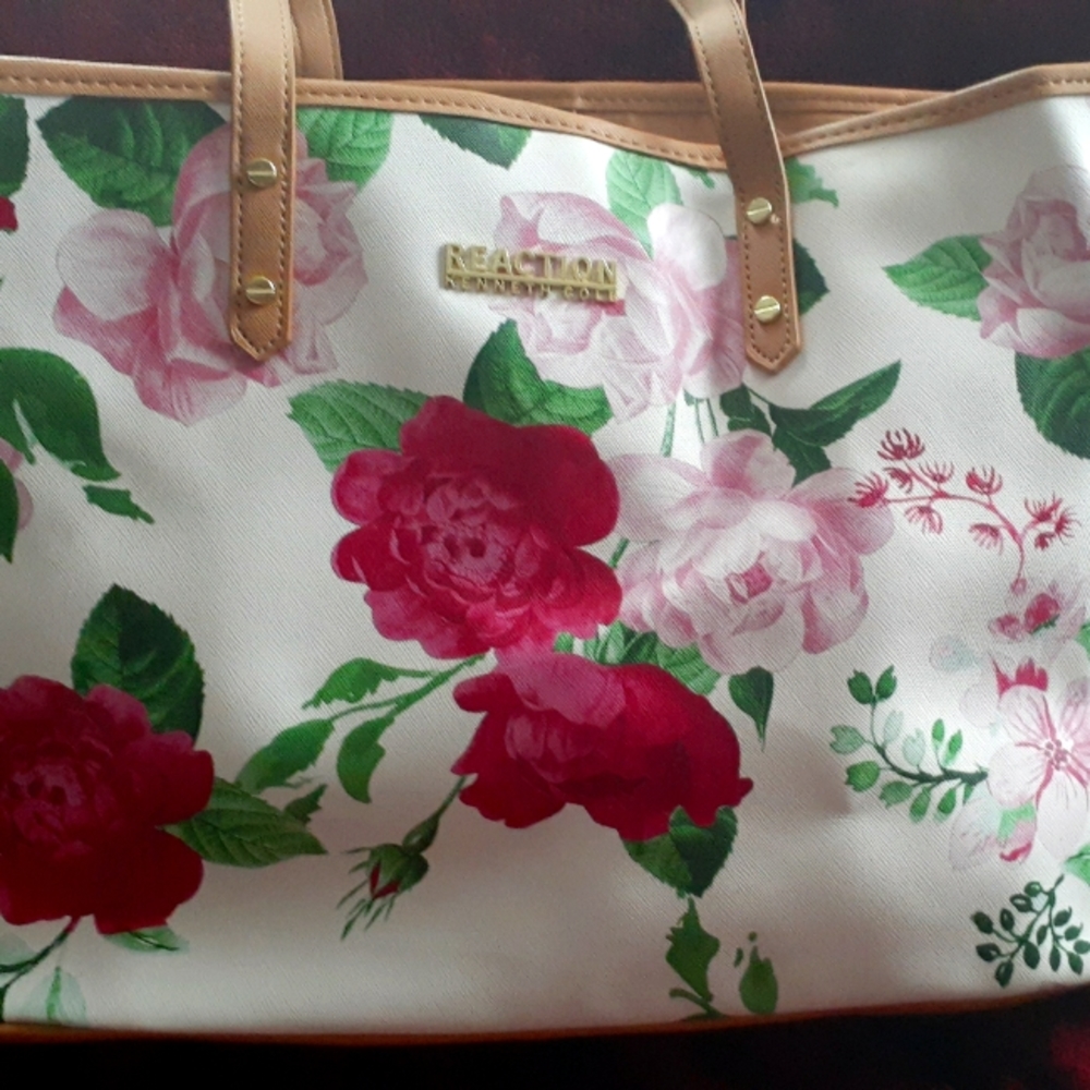 Kenneth Cole Tote